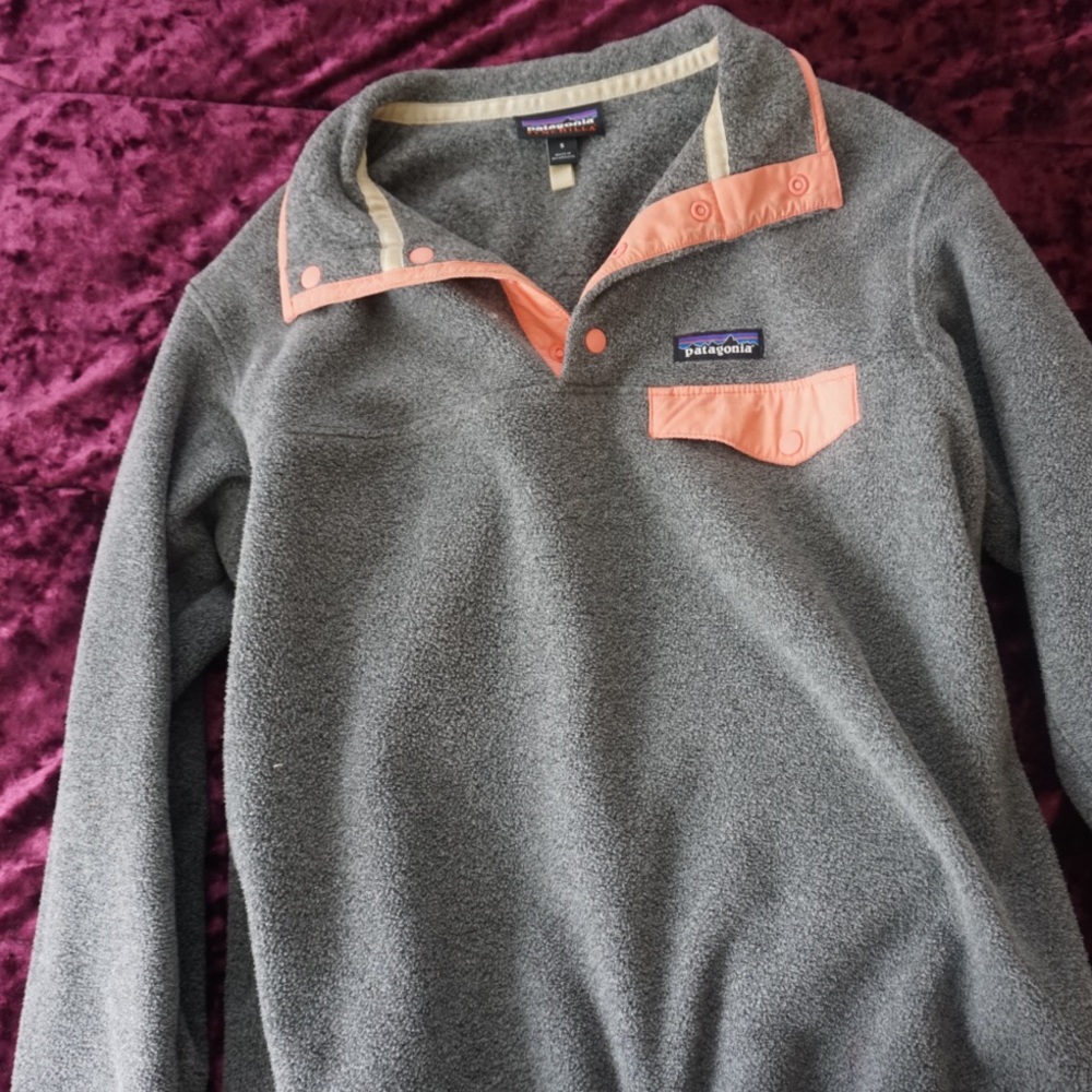 Great condition Patagonia sweater